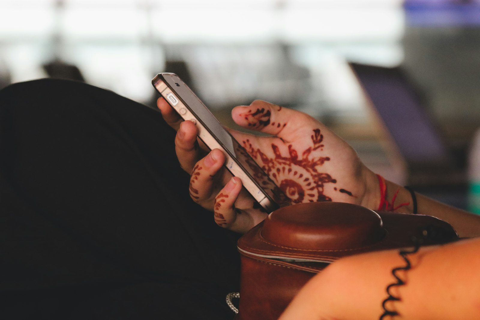 Traveller typing the kind of question that produces AI hotel recommendations